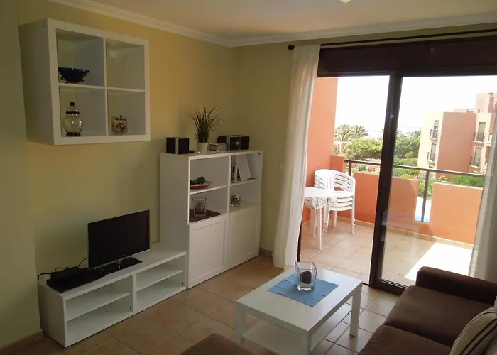 Casa Soleada Close To Sea And Beach, Wifi, 2 Pools, Terrace, Sea View, Sat-tv Apartment *